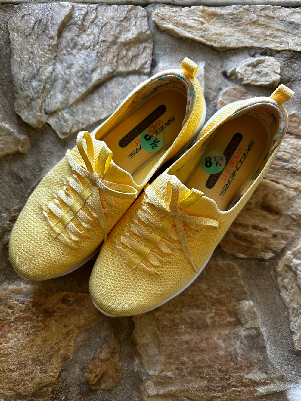 Skechers Yellow Knit Slip-On Sneakers / women’s 8.5
